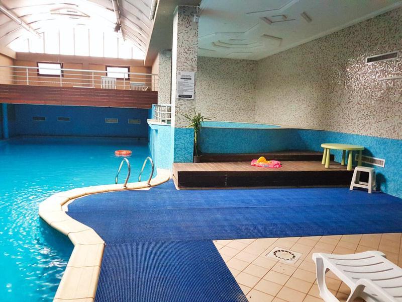 Hotel Raya Tichy 外观 照片